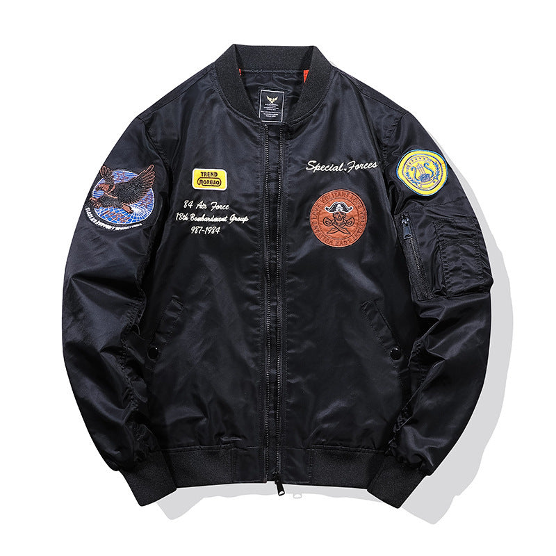Herren Pilotenblouson mit Military‑Patches, Ärmeltasche und winddichter Nylon‑Optik Shop Nory
