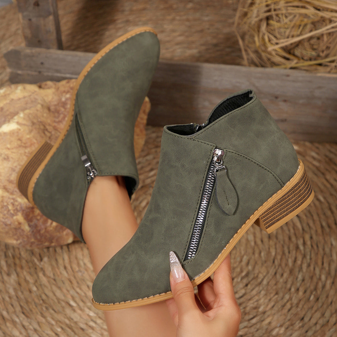 Damen Kurze Ankle-Boots mit seitlichem Reißverschluss und gestapeltem Blockabsatz Shop Nory