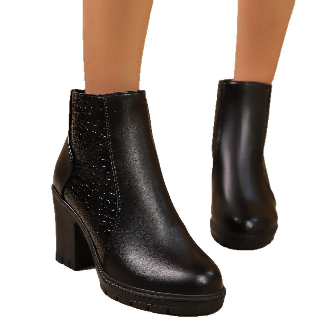 Damen Stiefeletten mit elegantem Schnürdesign und rutschfester Profilsohle Shopnory