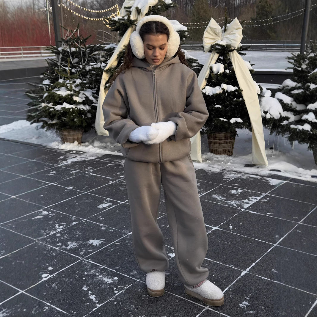 Damen Komfort-Kapuzen-Zipjacke mit verdecktem Reißverschluss, Kängurutasche und gerader Sweat-Hose Shop Nory