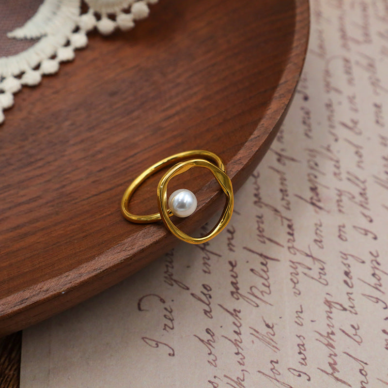 Damenring mit einzigartigem Design und Perle Shop Nory