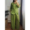 Damen Leinen-Set mit weiten Hosen undlässiger Bluse