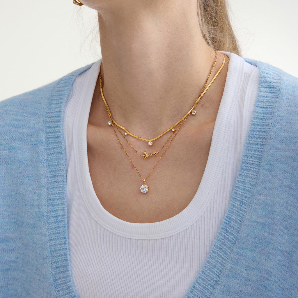 Damen Halskette mit funkelndem Tropfenanhänger und verstellbarem Edelstahl-Design Shop Nory