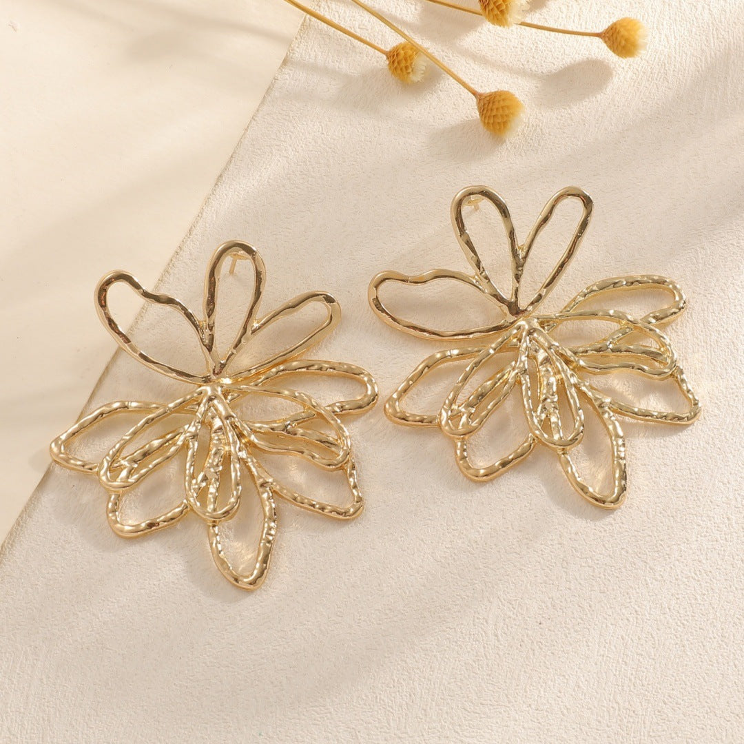 Damen Ohrstecker im floralen Design Shop Nory
