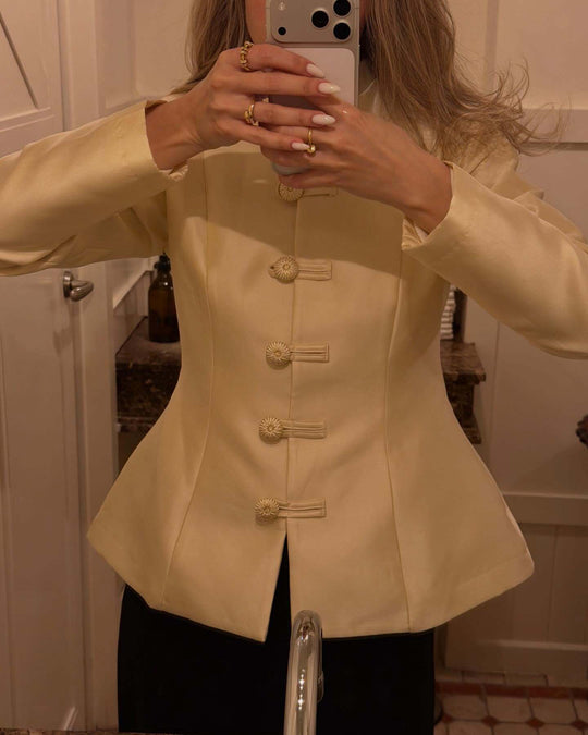 Damen Taillierter Satinblazer mit Stehkragen, Zierkordel‑Knöpfen und Schößchen Shop Nory