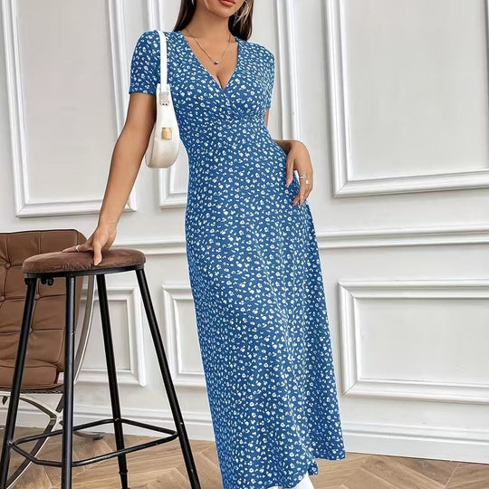 Damen Maxikleid mit vorteilhaftem V-Ausschnitt und floralem Muster Shopnory