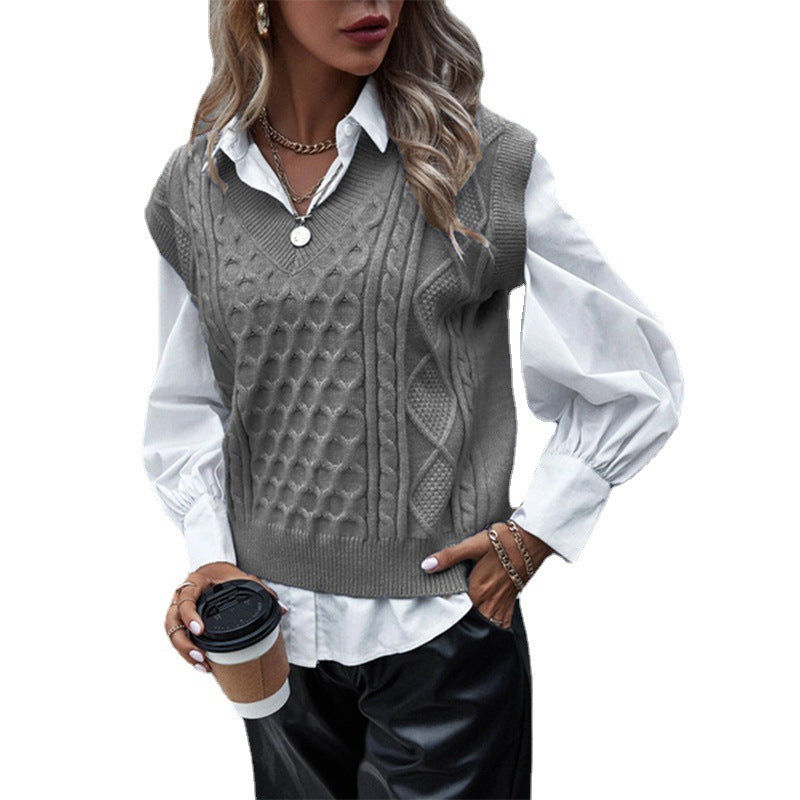 Damen Strickpullover mit Zopfmuster und V-Ausschnitt