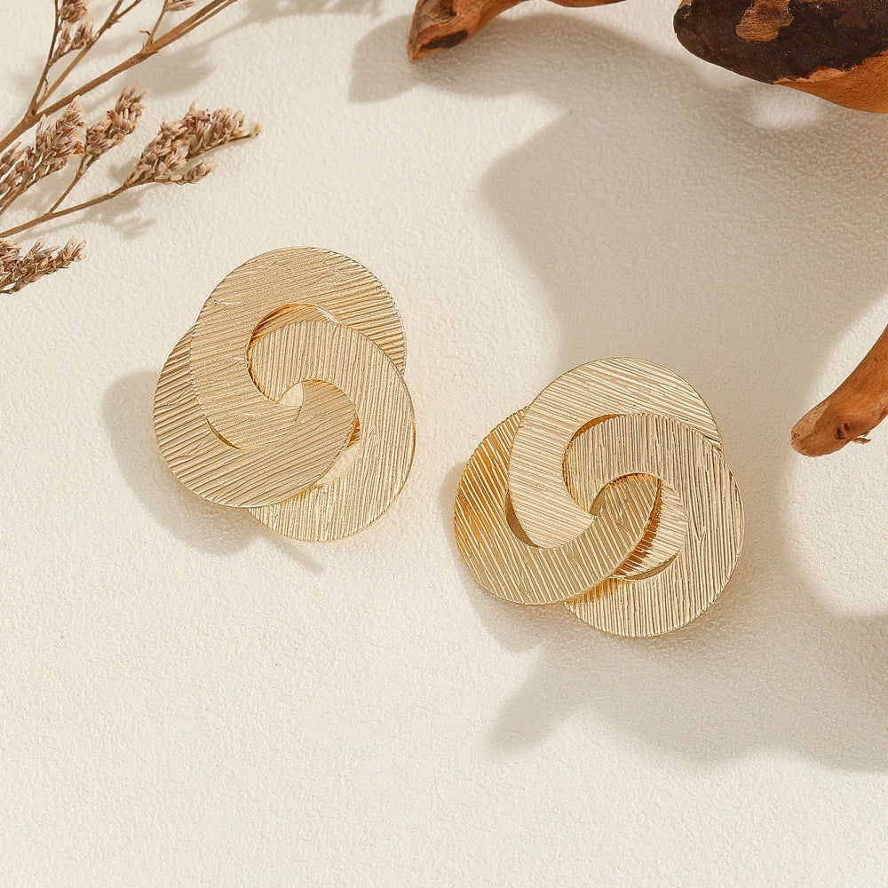 Damen Ohrringe mit kunstvollem Knoten-Design Shop Nory