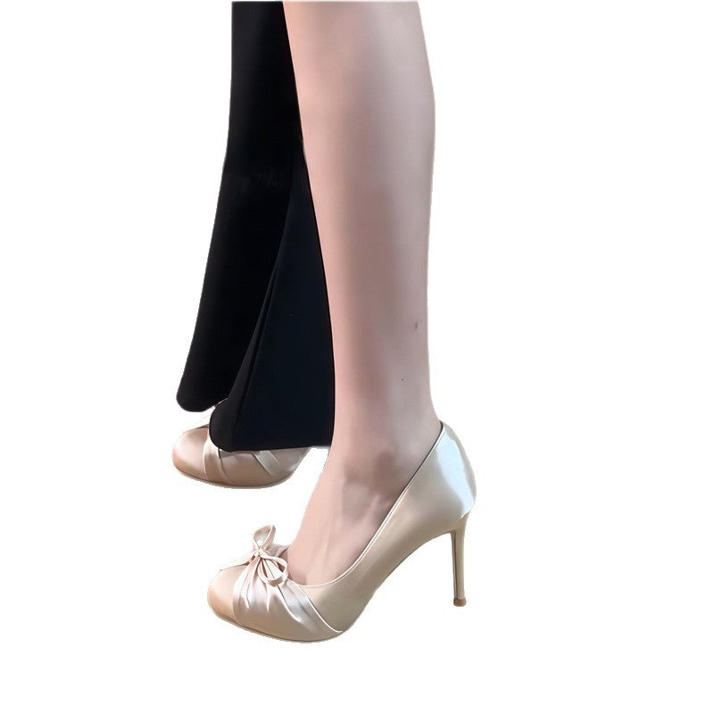 Damen Satin‑Pumps mit Schleifen‑Detail und mittlerem Stiletto‑Absatz Shop Nory