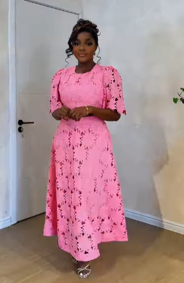 Damen Zweiteiler Set mit floralen Spitzenakzenten