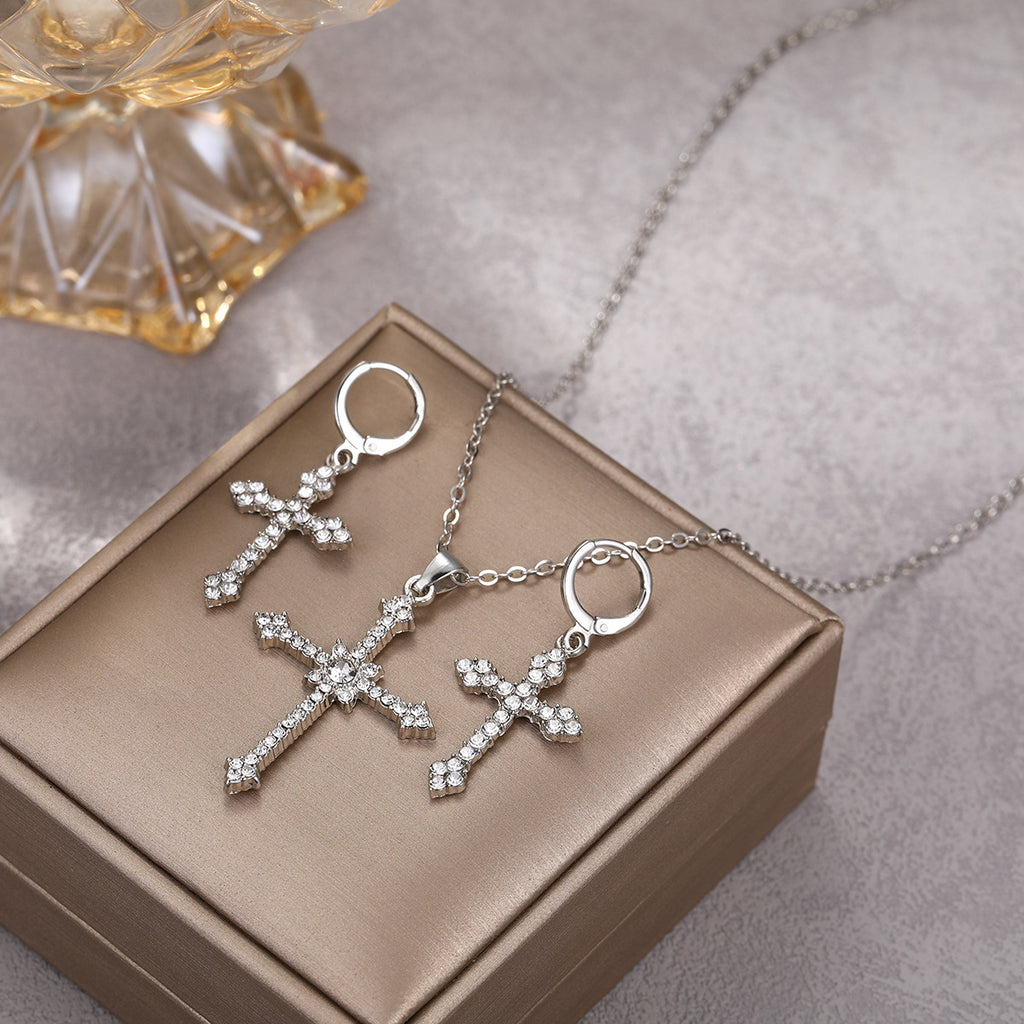 Damen Kreuzanhänger Schmuckset mit funkelnden Zirkonia Shop Nory
