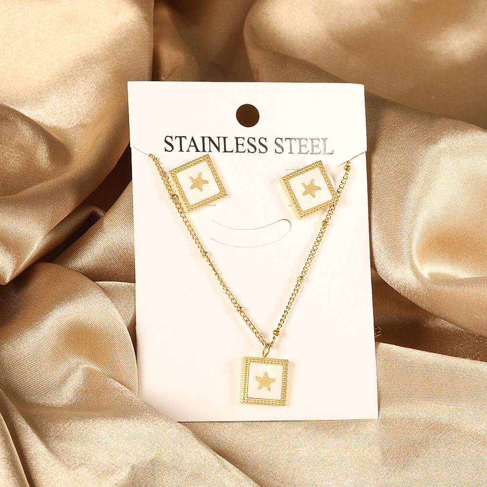 Damen Schmuckset mit glänzendem Sternenanhänger aus antiallergischem Edelstahl Shop Nory