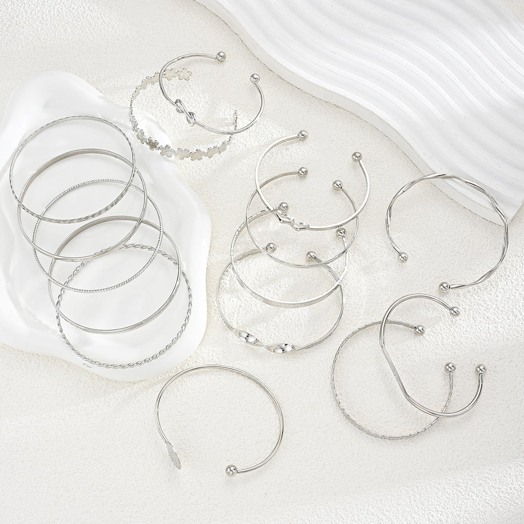 Damen Armreifen Set mit romantischen und modernen Designs Shop Nory