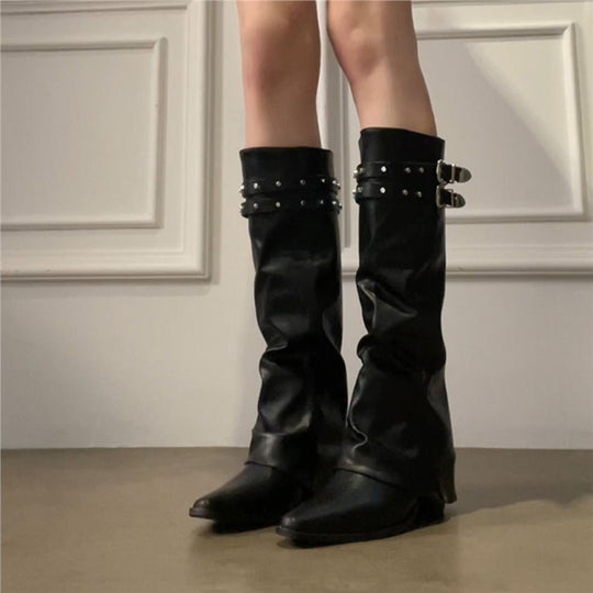 Damen Schlupf-Kniestiefel im Biker-Look mit Nieten- und Doppel-Schnallenriemen Shop Nory