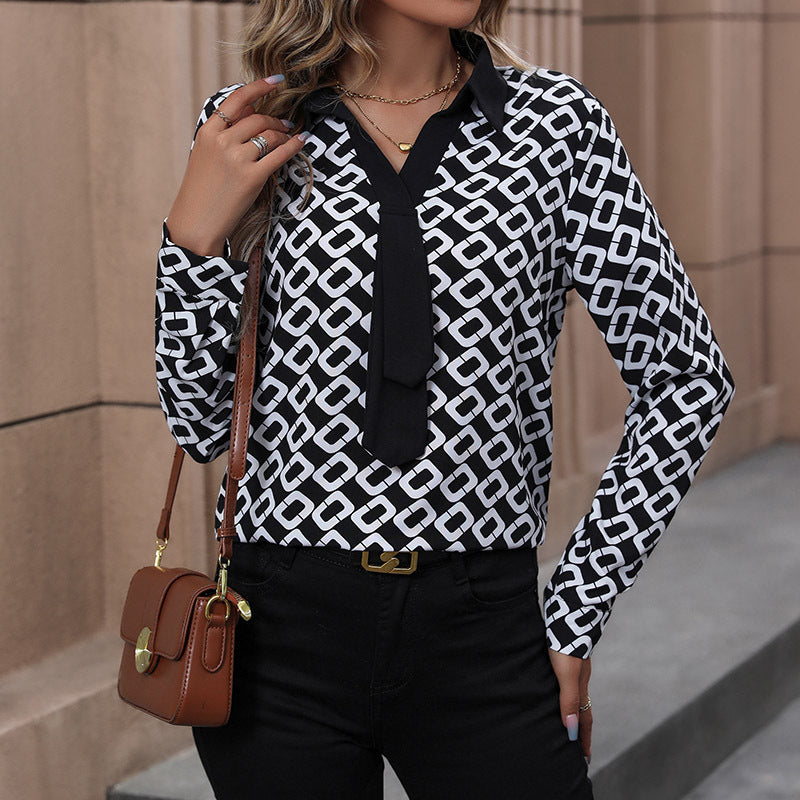 Damen Gemusterte Chiffon-Bluse mit Krawatten-Detail und geometrischem Print Shop Nory