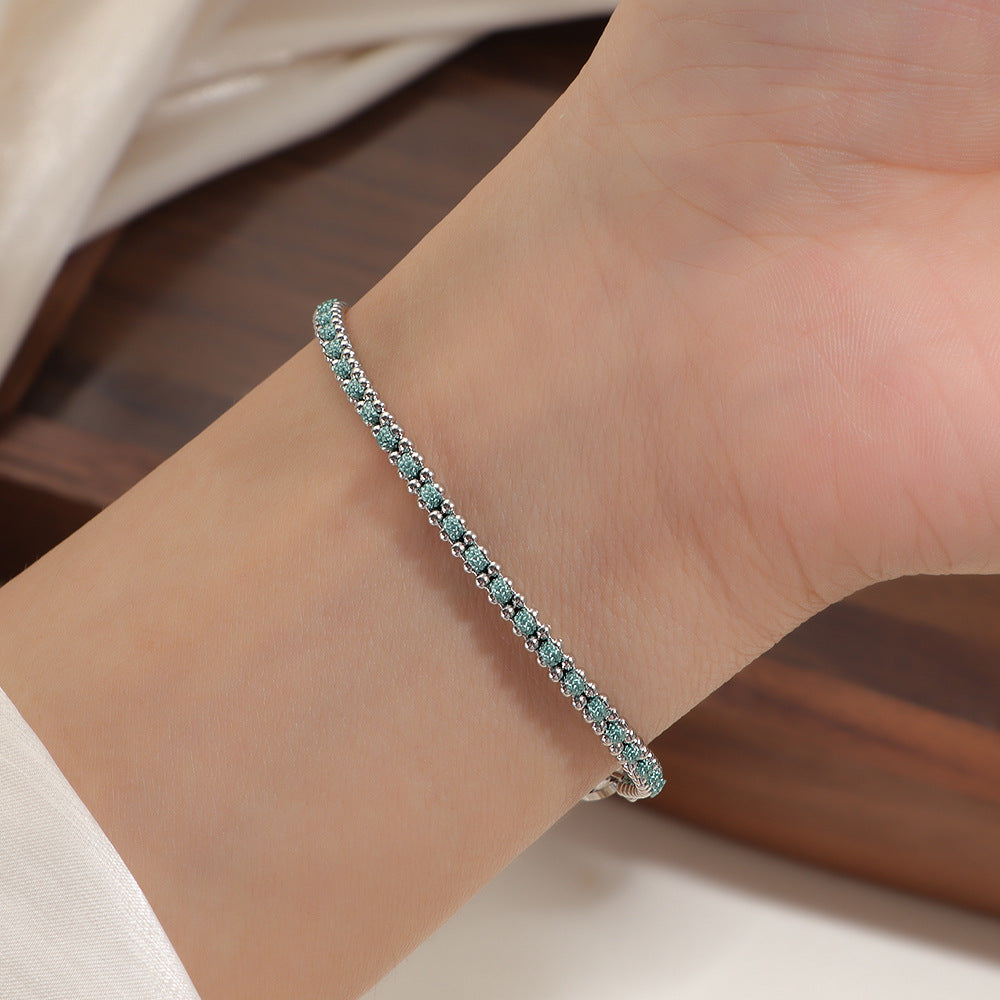 Damen romantisches Armband mit funkelnden roten Zirkonia Shop Nory