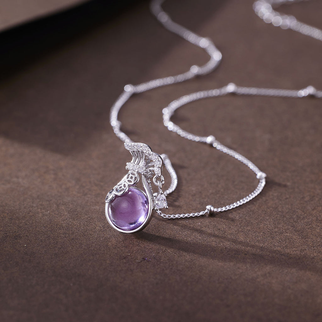 Damen elegante Halskette mit kunstvollem Anhänger und funkelnden Zirkonia Shop Nory