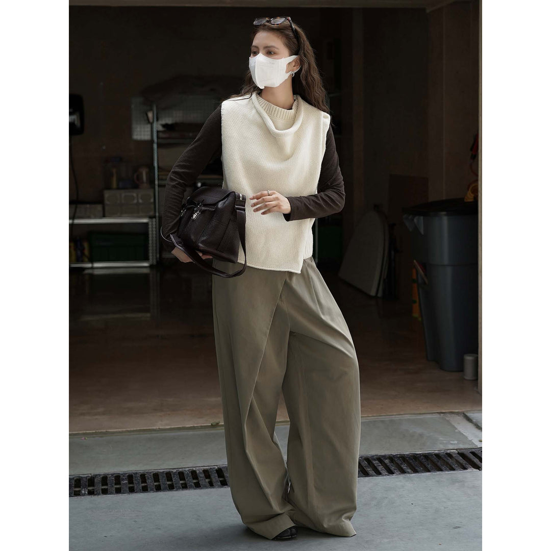 Damen Ärmellose Strick-Weste mit drapiertem Rollkragen und asymmetrischem Saum Shop Nory