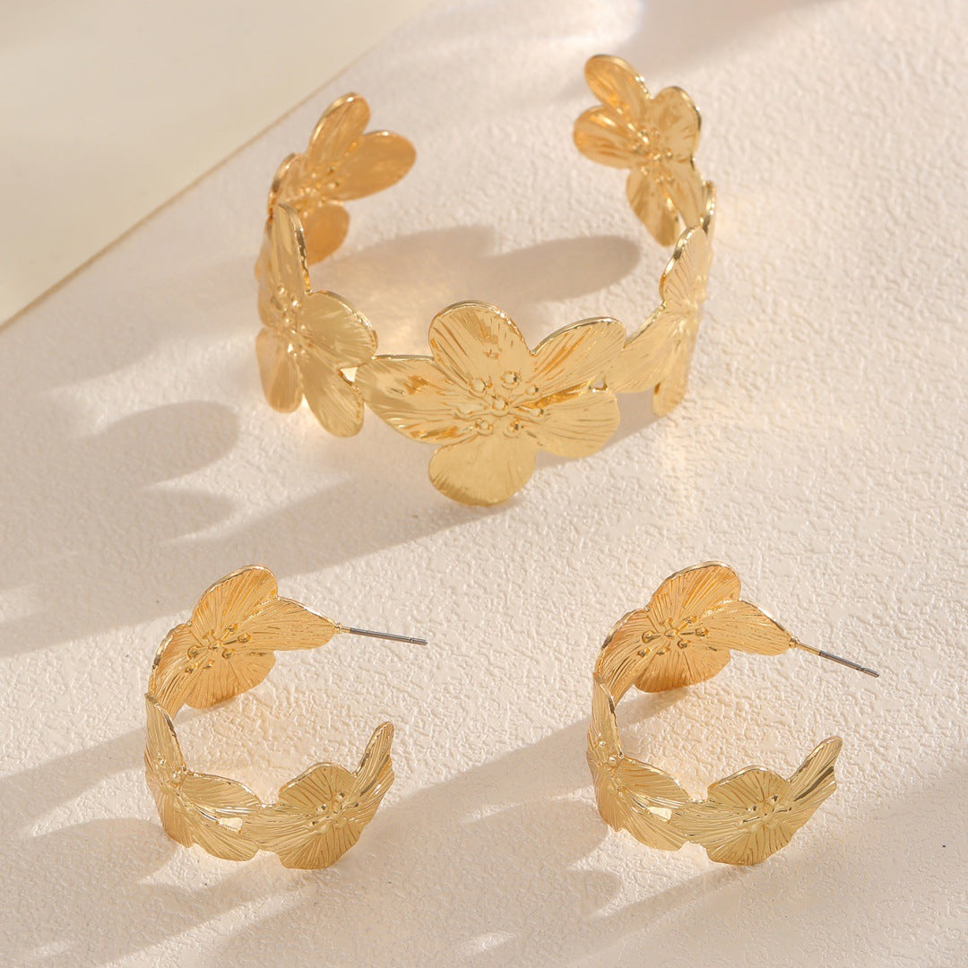 Damen Schmuckset mit kunstvollem Blumenmotiv Shop Nory
