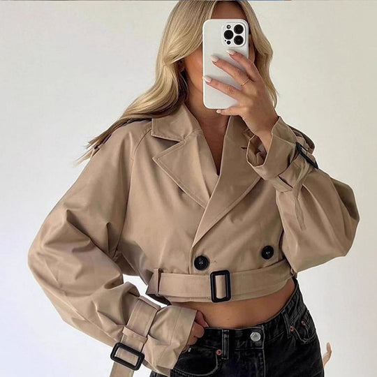 Damen Kurzgeschnittener Trench-Cropped-Mantel mit Taillengürtel, Oversize-Ärmeln und ausgefranstem Saum Shop Nory
