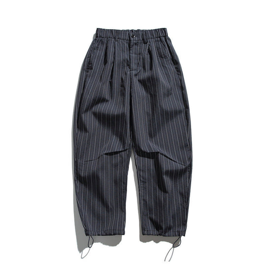 Herren Locker geschnittene Bundfalten-Hose mit Tunnelzug-Saum und Nadelstreifen Shop Nory