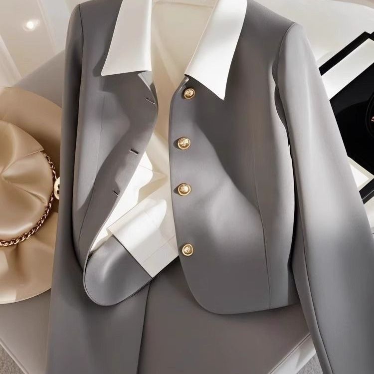 Damen Eleganter Blazer mit Goldknöpfen Shop Nory