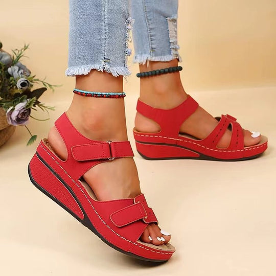 Damen Komfort-Sandalen mit verstellbaren Klett- und Schnallenriemen sowie ergonomischem Fußbett Shop Nory