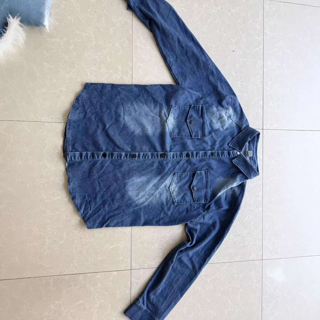 Herren oversized Denim-Hemdenjacke mit geschwungenem Saum und aufgesetzten Pattentaschen Shop Nory