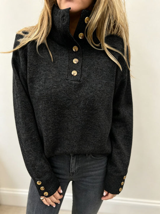 Damen Strickpullover mit hohem Knopfkragen, dekorativer Frontleiste und Zierknöpfen Shop Nory