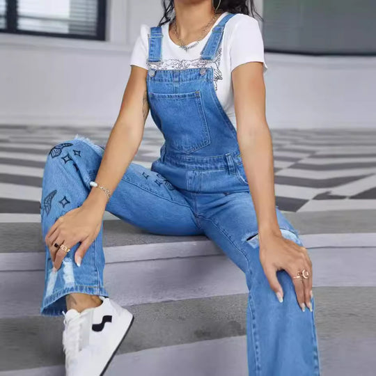 Damen Lässige Denim-Latzhose mit Schmetterlings-Print, distressed Knie & weitem Bein Shop Nory