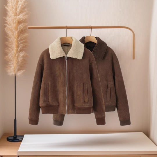 Damen Kurz geschnittene Teddy-gefütterte Wildlederoptik-Fliegerjacke mit Reißverschluss Shop Nory