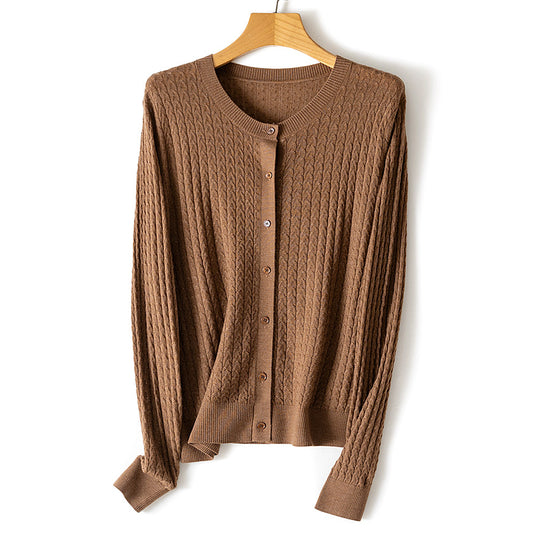 Damen Feinstrick-Cardigan mit Zopfmuster, Rundhalsausschnitt und Knopfleiste Shop Nory