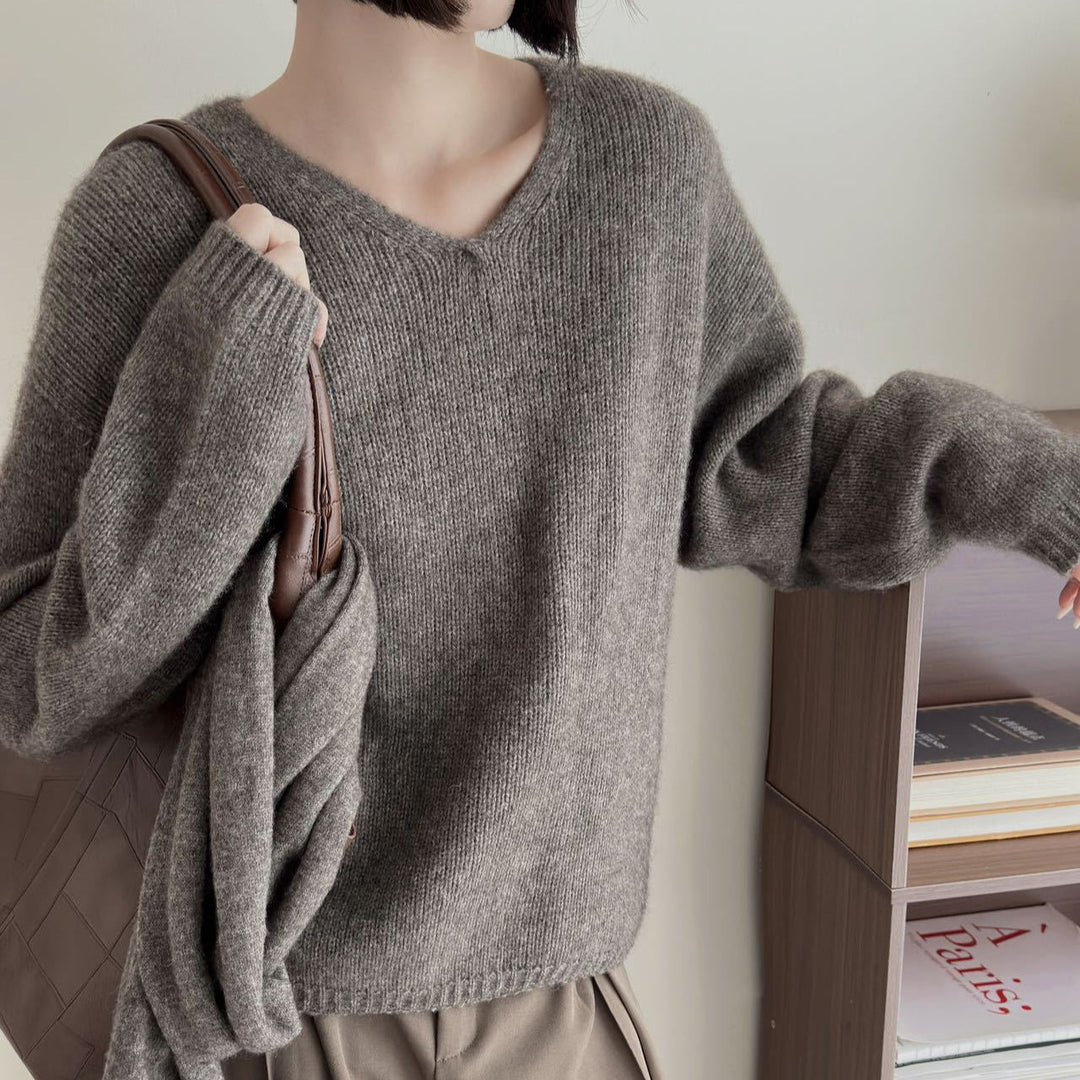 Femme Luxuriöser V-Ausschnitt Pullover