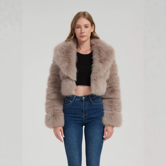 Damen Kurz geschnittene Kunstpelz‑Bolerojacke mit voluminösem Schalkragen Shop Nory
