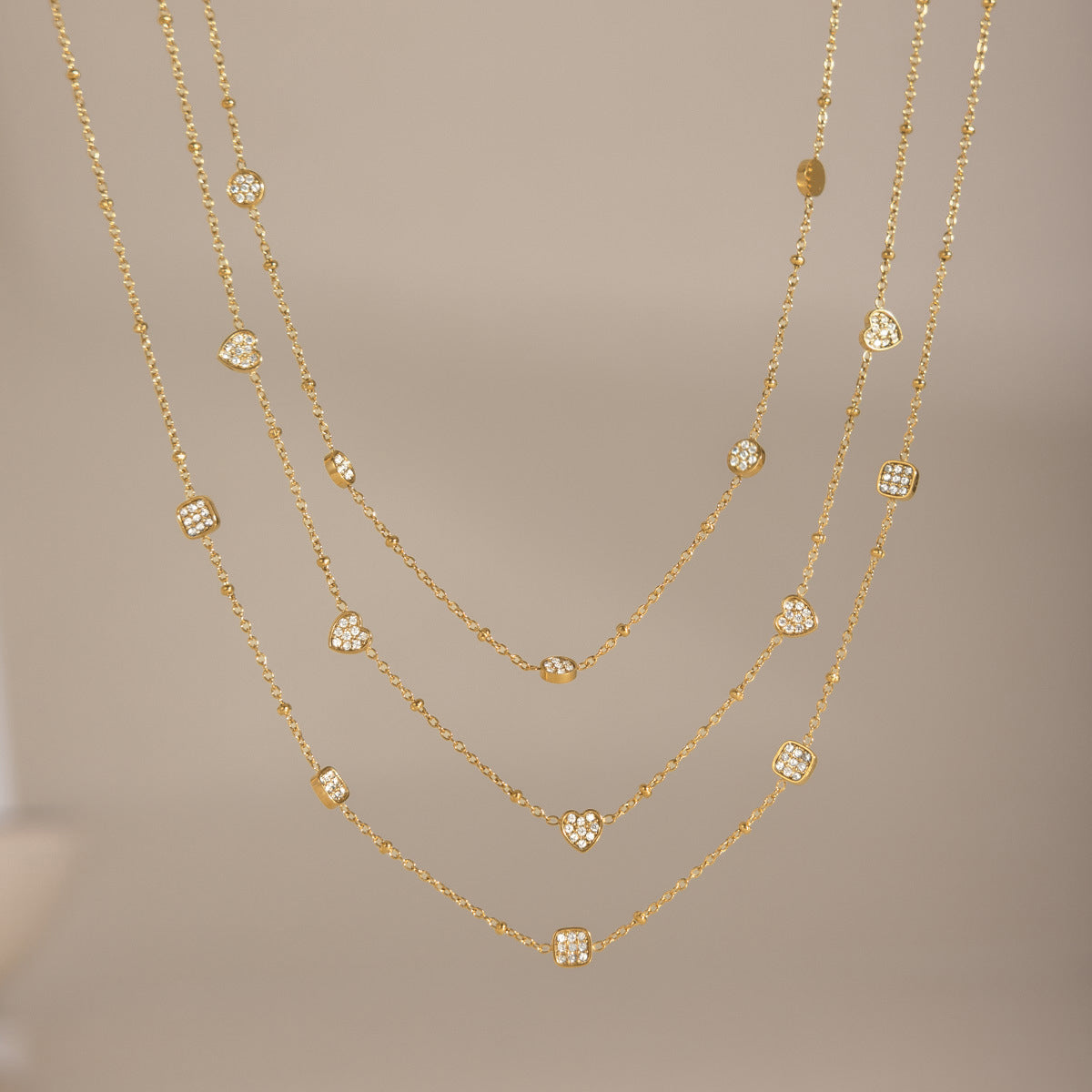 Damen Halskette mit funkelnden Zirkonia und wasserfester Edelstahlverarbeitung Shop Nory