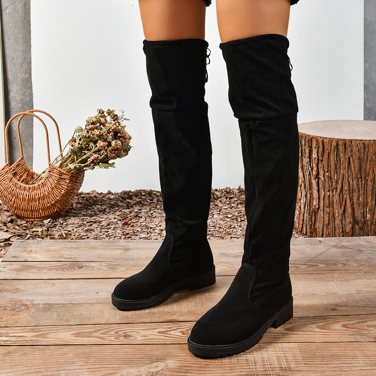 Damen Überknie-Stiefel aus weichem Veloursleder mit komfortablem Blockabsatz