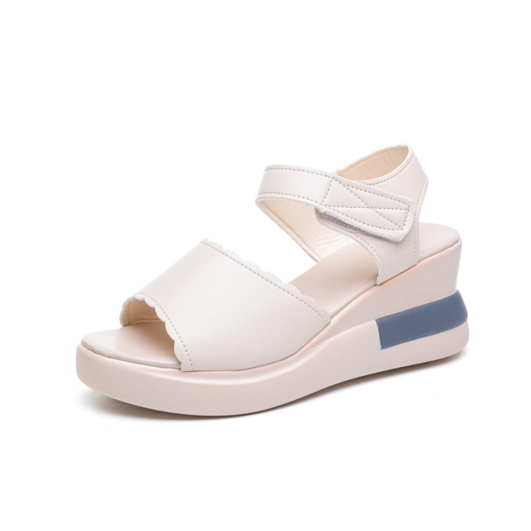 Damen nan Plateau-Pantolette mit überkreuzten Lederoptik-Riemen und ergonomischem Fußbett
