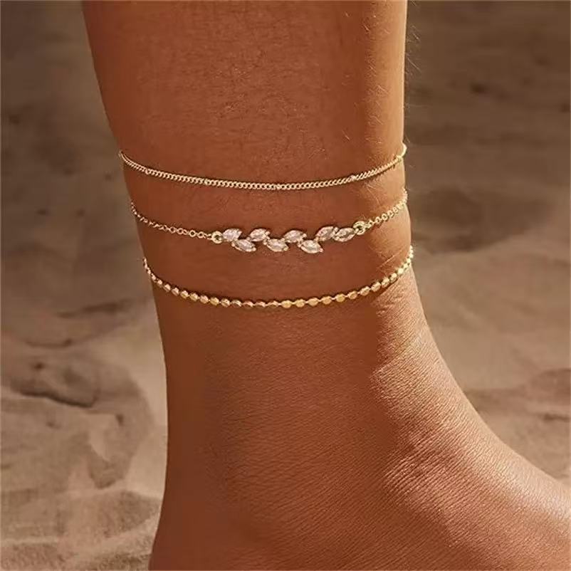 Damen elegantes Fußkettchen mit funkelnden Zirkonia-Elementen Shop Nory