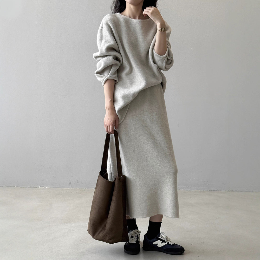 Damen Kuscheliges Strick-Set Oversize-Pullover mit weitem Rundhalsausschnitt und Midirock Shop Nory