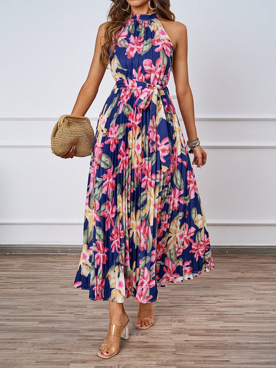 Damen Maxikleid mit detaillierter Plisseeverarbeitung und schickem Bindegürtel