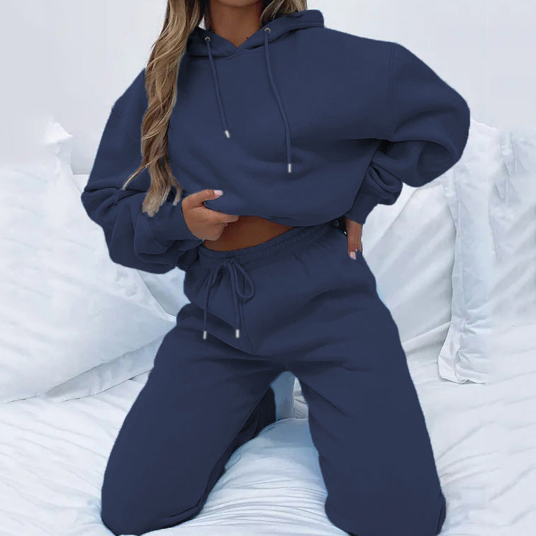 Damen kuscheliges Cropped-Kapuzen-Lounge-Set mit hochgeschnittener Tunnelzug-Jogginghose Shop Nory