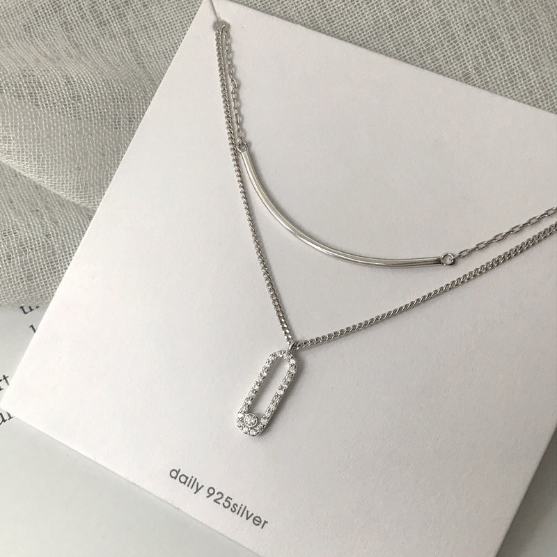 Damen Halskette mit modernem, zweilagigem Design und funkelndem Anhänger Shop Nory