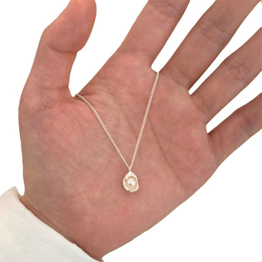 Damen Halskette mit einzigartigem Tropfenanhänger aus hochwertiger Perle Shop Nory