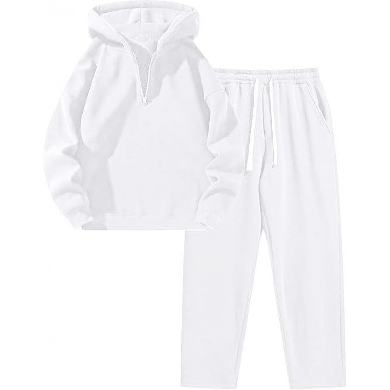 Damen nan Relax-Set mit kurzem Halbzip, übergroßer Kapuze und taillenhoher tapered Jogginghose Shop Nory