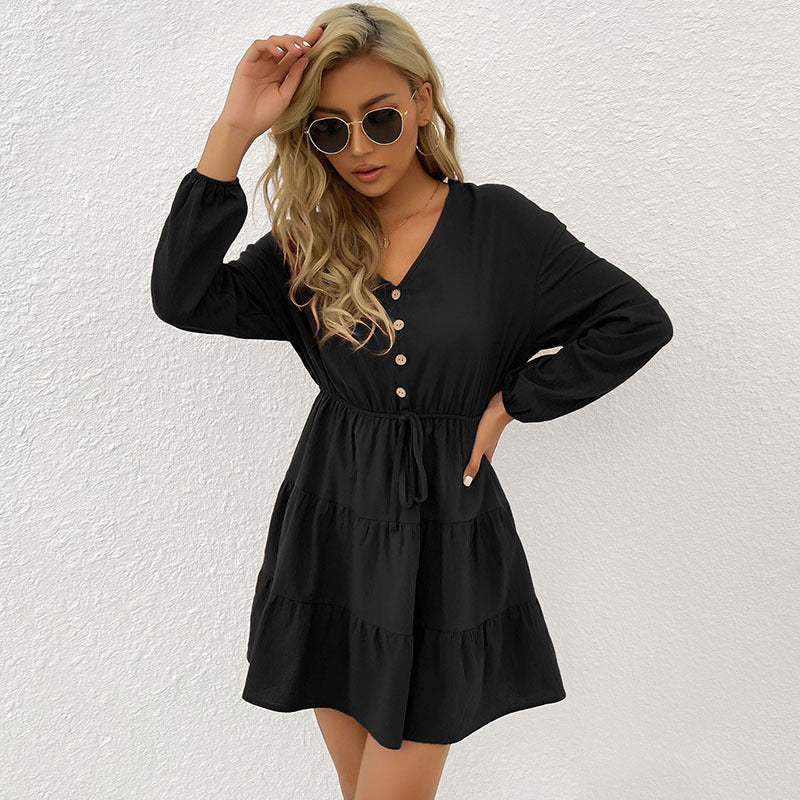 Damen Gestuftes Viskose-Minikleid mit Taillenschnur und Knopfdetail Shop Nory