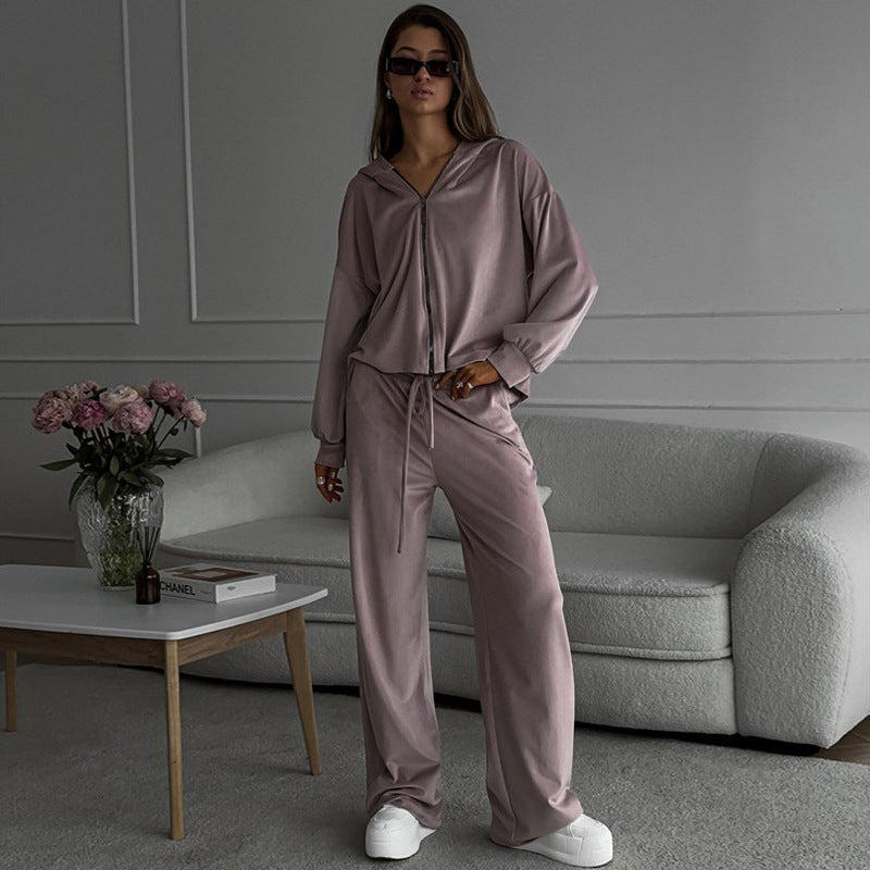 Damen kuscheliges Velours-Zweiteiler mit kurzem Reißverschluss-Hoodie, Tunnelzugbund und weitem Palazzo-Jogger Shop Nory