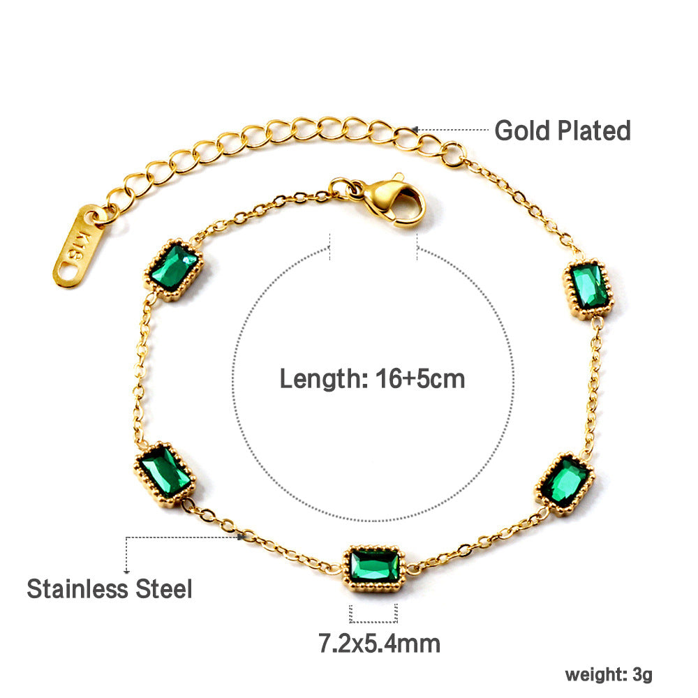 Damen Armband mit herzförmigen Kristallanhängern und verstellbarem Kettendesign Shop Nory