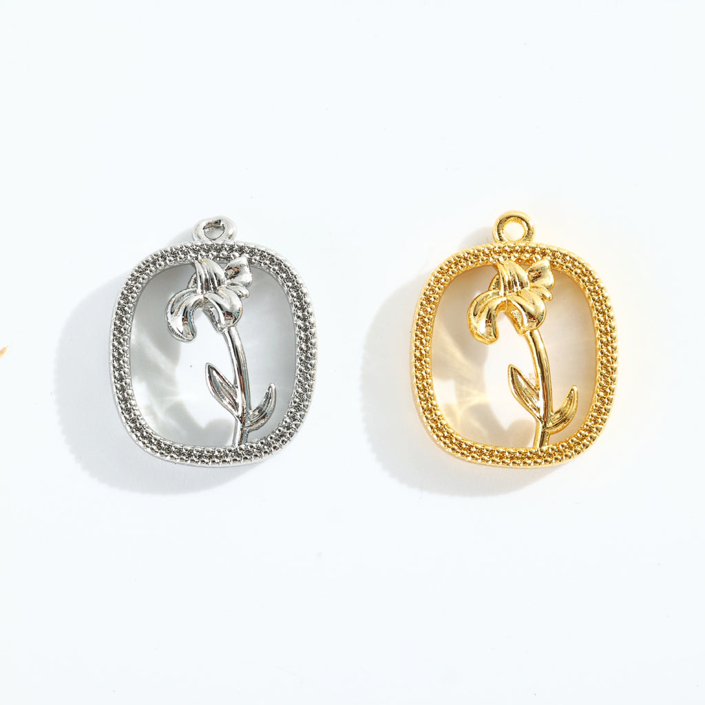 Schmuckanhänger mit floralem Design Shop Nory
