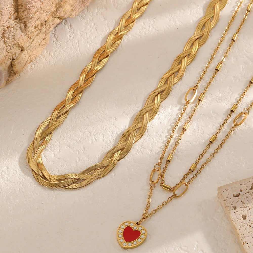 Damen Halskette mit herzförmigem Anhänger und glänzenden Akzenten Shop Nory