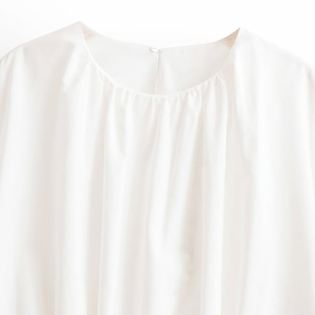 Damen Weites Cape-Top aus fließendem Satin mit Rundhalsausschnitt Shop Nory